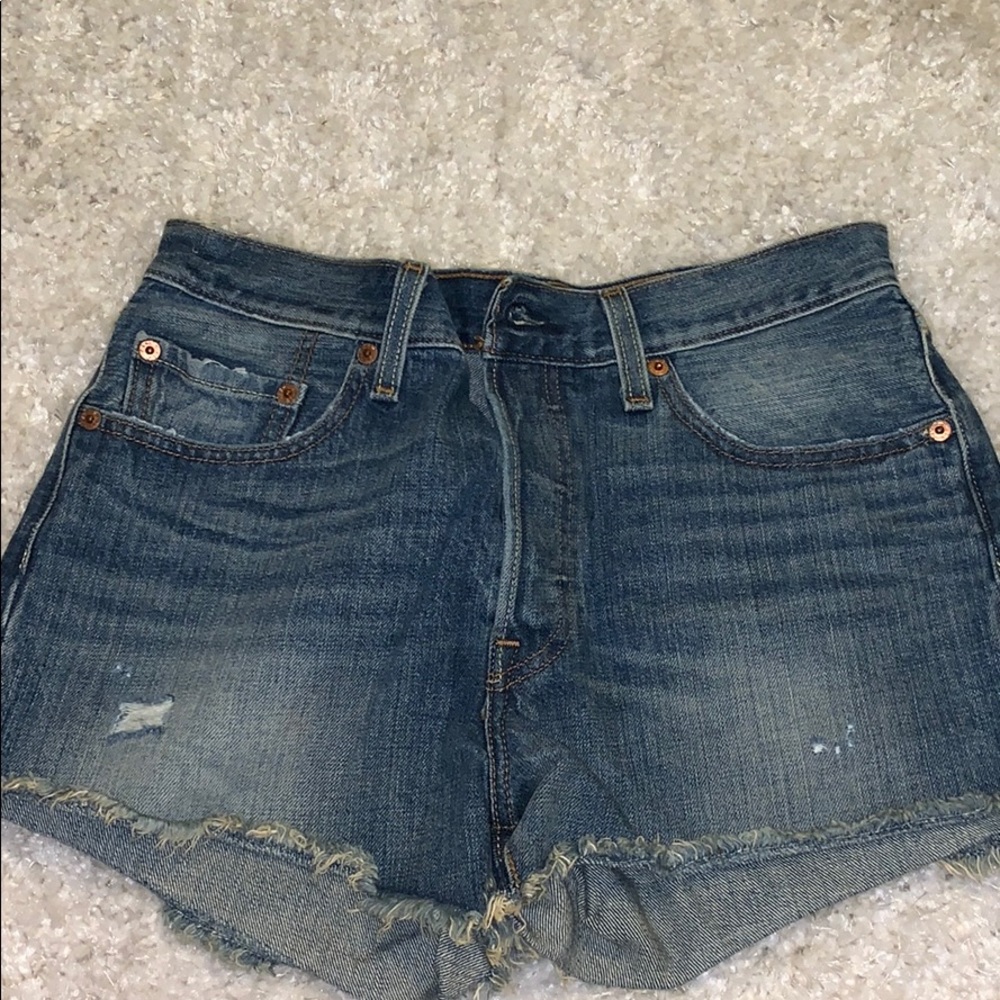 Levi’s shorts